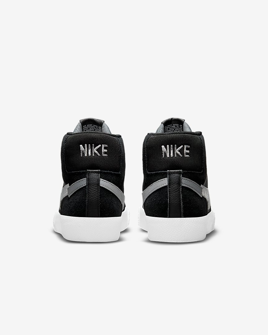 thesolerestocks's tweet photo. Ad: Nike SB Blazer Mid Mosaic Pack
Launching in 20 mins! 🚀 

Link > https://t.co/tkxFrYl1sa https://t.co/uVM5WTBeeq