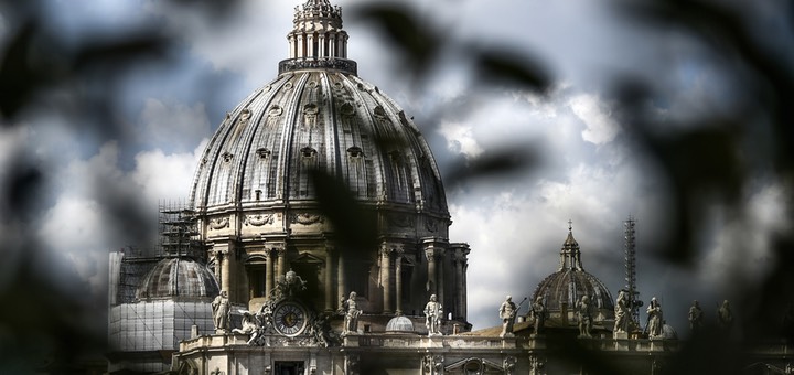 gionatanews's tweet photo. Il concordato e il Ddl Zan. Quella lettera Vaticana che tradisce "la debolezza di Oltretevere" - Intervista di Maria Novella De Luca pubblicata sul quotidiano “La Repubblica” il 23 giugno 2021, pag.3
«Il vesc ... - https://t.co/mVBvO3a5zO #DallItalia #RassegnaStampa https://t.co/X9Hb8FYIZx