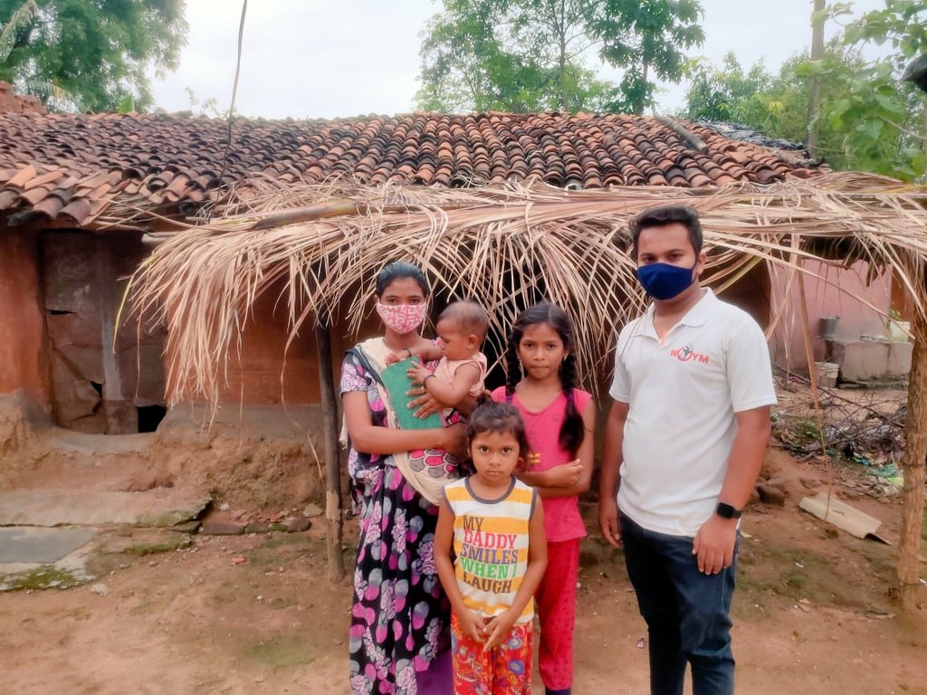 woymforpeople's tweet photo. Gita Naik, A widow alongwith 3 daughter living in Dumermunda of Kesinga Blk,Need support for livelihood.Take necessary steps to add in Awas Yojana & pension scheme.@KldBlk_Kesinga @DmKalahandi @DSMishraKLD @CMO_Odisha @TukuniSahu @basantapandabjp @pradiptanaikbjp @KldTah_Kesinga https://t.co/wS5LAYEmbY