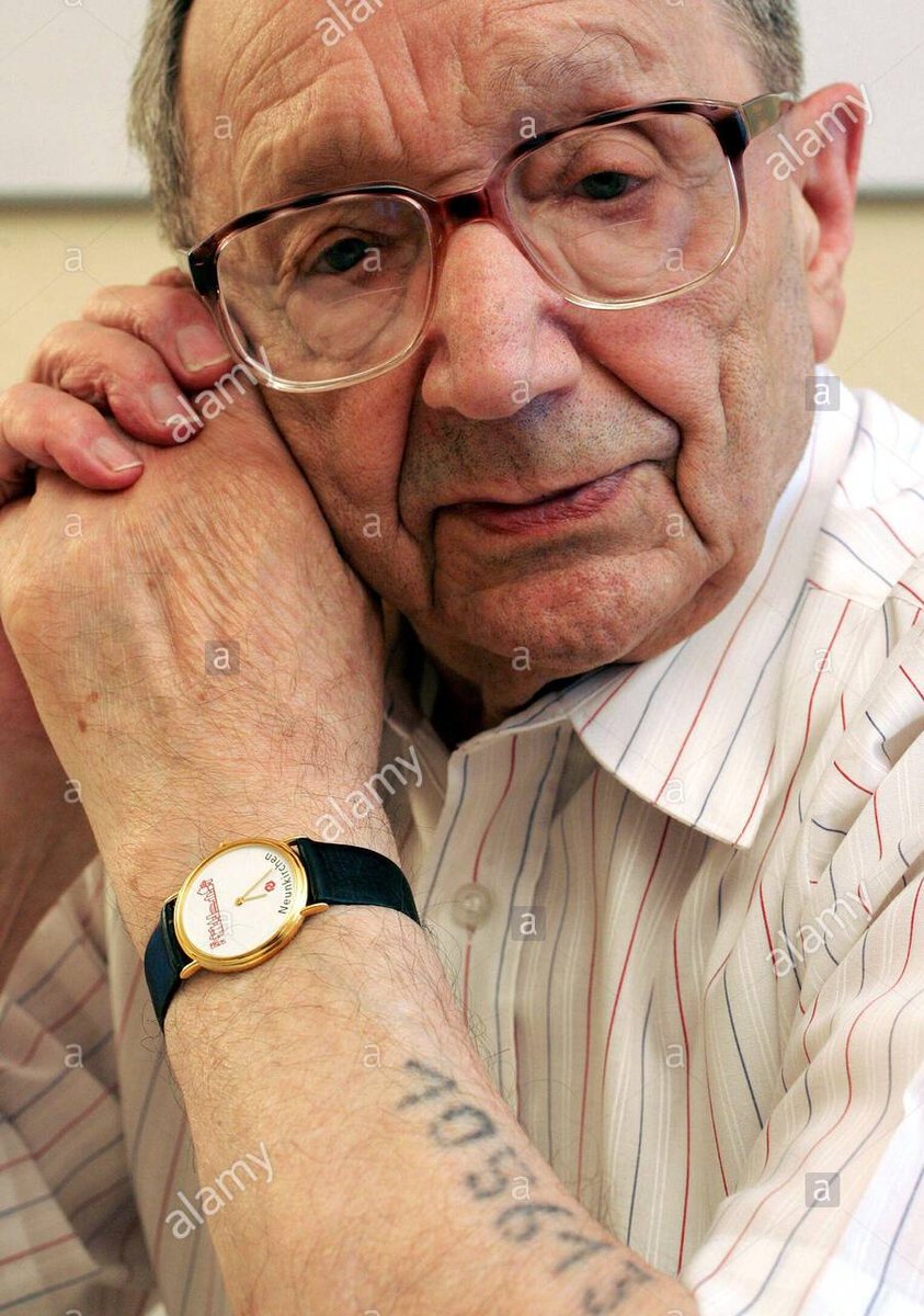 aufpolieren's tweet photo. "Lasst euch nicht hineintreiben in Hass und Gewalt gegen andere Menschen. Lebt miteinander nicht gegeneinander!"

Alex Deutsch, Auschwitz-Überlebender

#HolocaustSurvivorDay https://t.co/izWMibBdYq