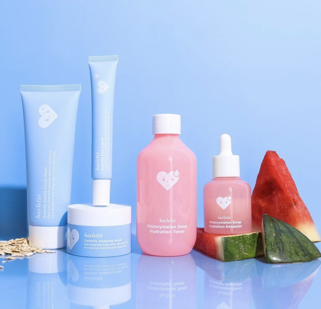 threadshopee's tweet photo. ✨skincare brand lokal yang harus kamu tau✨

✨✨A THREAD✨✨ https://t.co/1qQTGQyqRi