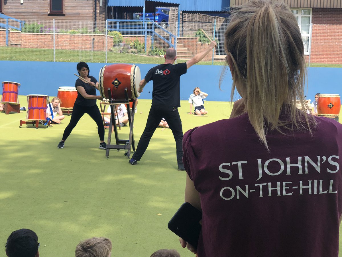 DCSJ_official's tweet photo. Some more photos from the brilliant Taiko drumming session with @taikomeantime and Year 7. 🪘 🙌 https://t.co/GMekY2Kjp3