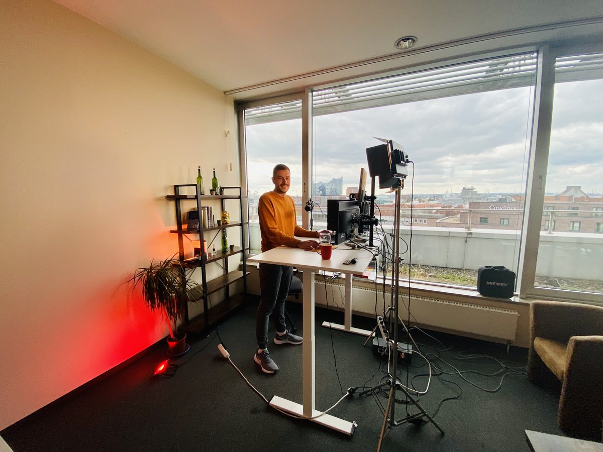 Yay, das war die Premiere unseres Digital Bash – Agency Special. 💥In absolut praxisnahen Vorträgen und einem interaktiven Panel gab es reihenweise Tipps und Best Practices.
Ein großes Dankeschön geht an alle Teilnehmer:innen und unsere wunderbaren Speaker. 
#digitalbash #agentur