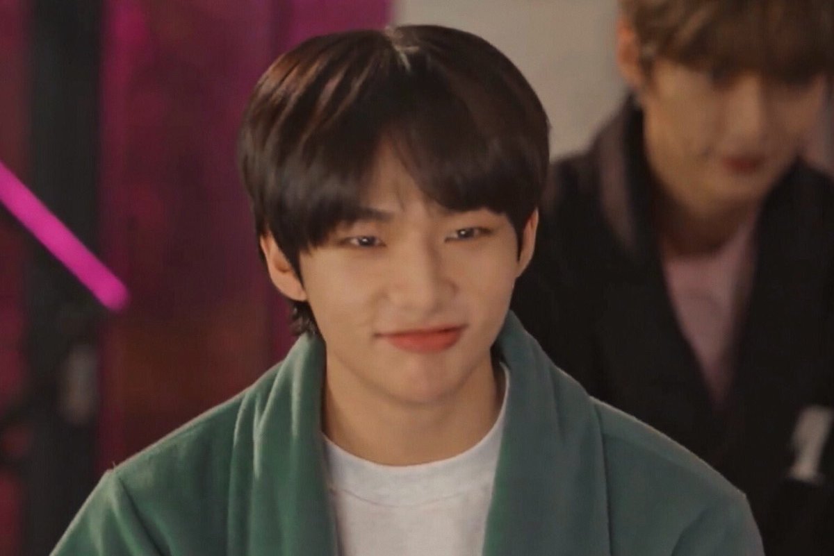 HWHJPICS's tweet image. the most adorable human being alive