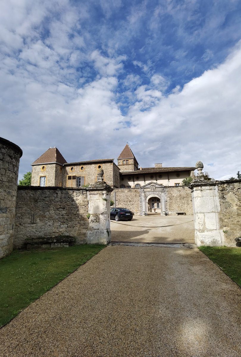 C'est parti pour notre journée annuelle PIMMS &amp; VOUS
#travail #cohesiondequipe #bienveillance #reacteursocial
<a href="/PimmsLyon/">Pimms Médiation Lyon Metropole</a>