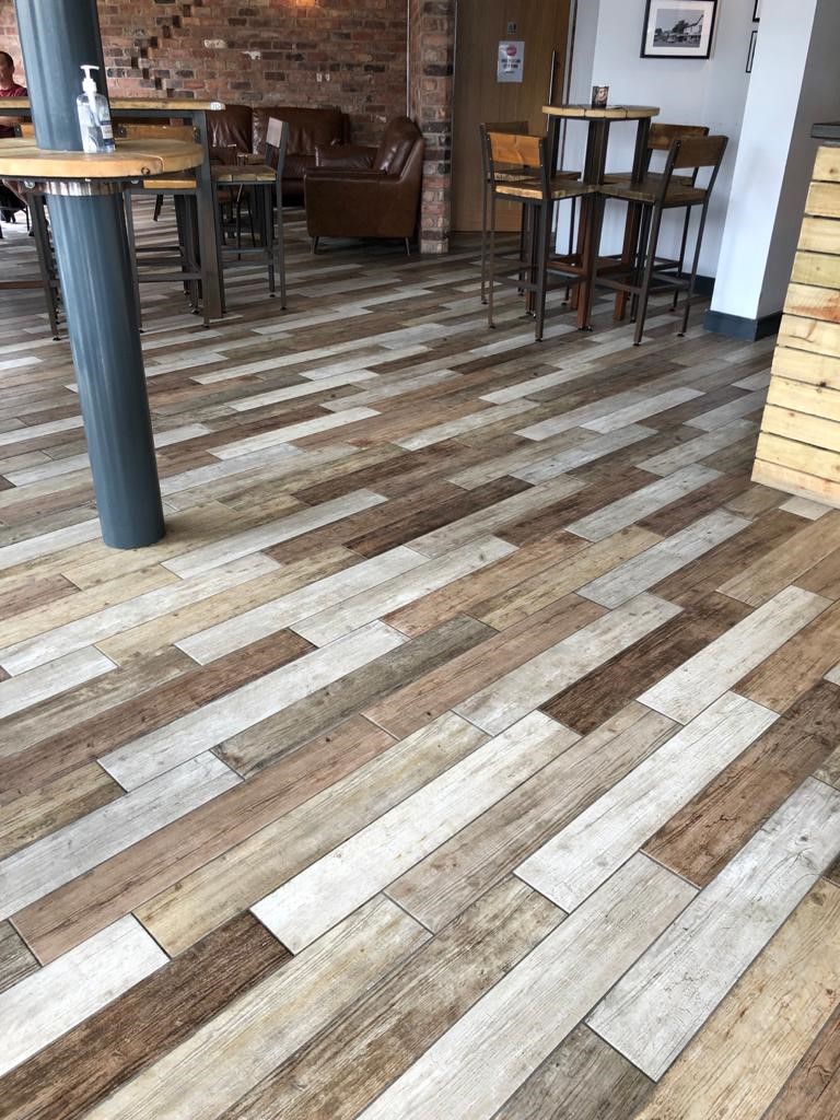 The combination of all 3 colours from our Natural Wood collection look awesome in this recent restaurant fit-out Specified by our sales manager <a href="/mikejlfc/">Mike Jennings</a> giving the customer the rustic &amp; natural setting they had envisioned for their diners
vogueceramics.co.uk
#interiordesign