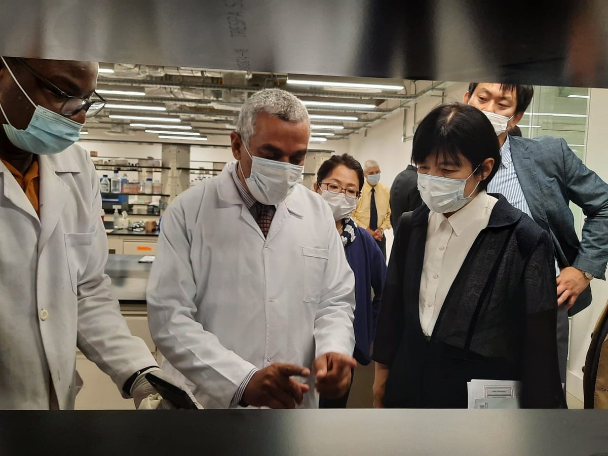 JICAEgyptOffice's tweet photo. On the sideline of her visit to #Egypt to attend the EJUST BOT Meeting, #JICA Senior Vice President, Dr. KAYASHIMA Nobuko paid a visit to the new campus of Egypt-Japan University for Sciences and Technology “#EJUST” at Borg El Arab city.

For more:
https://t.co/rVJEE28Thn https://t.co/nDlvSHQPkz