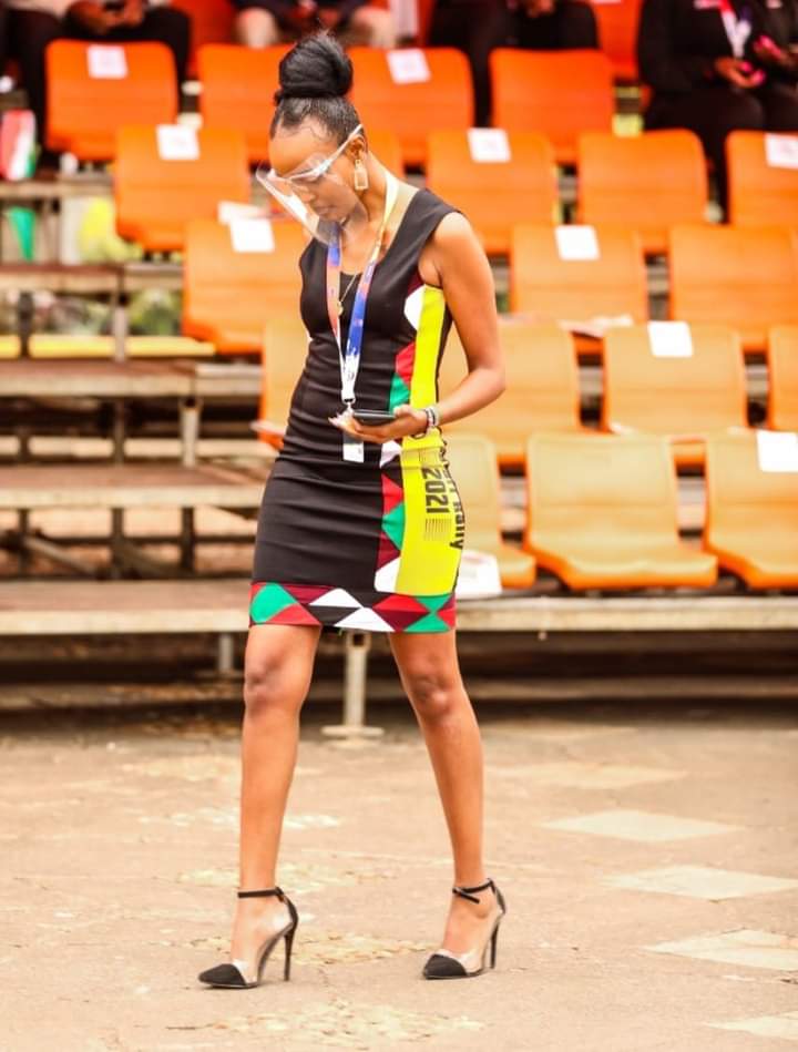 Jimrose001's tweet photo. I'm told this is one of the Safari Rally referee, and they're always like this. What was I doing watching football all these years? Naivasha Ngong #vasha https://t.co/DOAQdjxm3Y