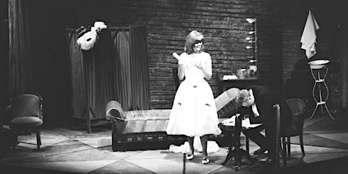 24 JUNI 1967
Première 'Lulu' van De Nederlandse Operastichting.
"Anja Silla een grandioze Lulu" (Het Parool) opera-archief.nl/index.php/home… via <a href="/OperaArchief/">OPERA ARCHIEF NL</a>