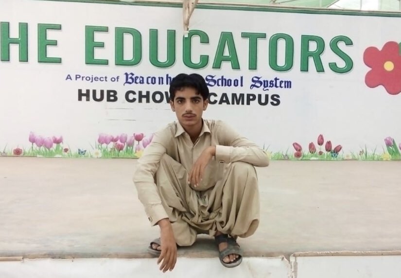 ZB573406's tweet photo. بلوچستان میں پاکستانی فورسز کی جانب سے جبری گمشدگی تسلسل سے جاری ہے. پچهلے ایک مہینے میں 100سے زاہد بلوچ طالبعلم اور نوجوان جبری طور پر لاپتہ. لیکن انسانی حقوق کے ادارے خاموش تماشاہی بنے بیٹے ہیں جو افسوزناک عمل ہے
@AminaMJanjua  @HRCP87 @hrw #SaveBalochMissingPersons https://t.co/vowGZy5HWv