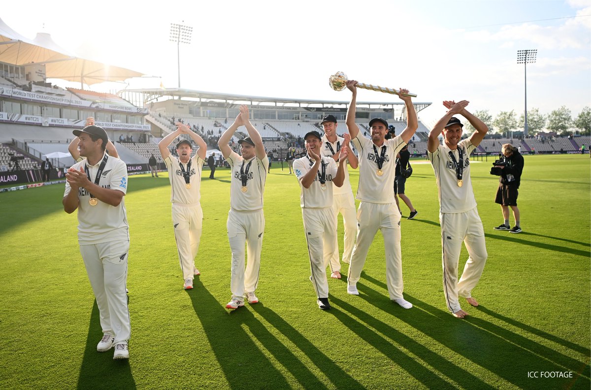 royalstaglil's tweet photo. New Zealand makes it large in the greatest test ever.
Many congratulations. And all of you who played along during the #RSMakeItLargeTest match- stay tuned to see who wins. *ICC Footage *T&C Apply https://t.co/HFhfavS8e0