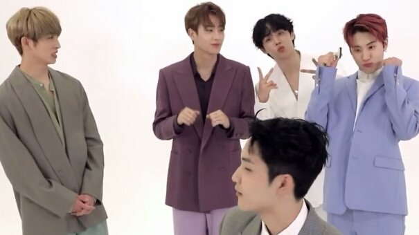 theboyzloops_'s tweet photo. someone save sangyeon https://t.co/E3NyQPgpEg
