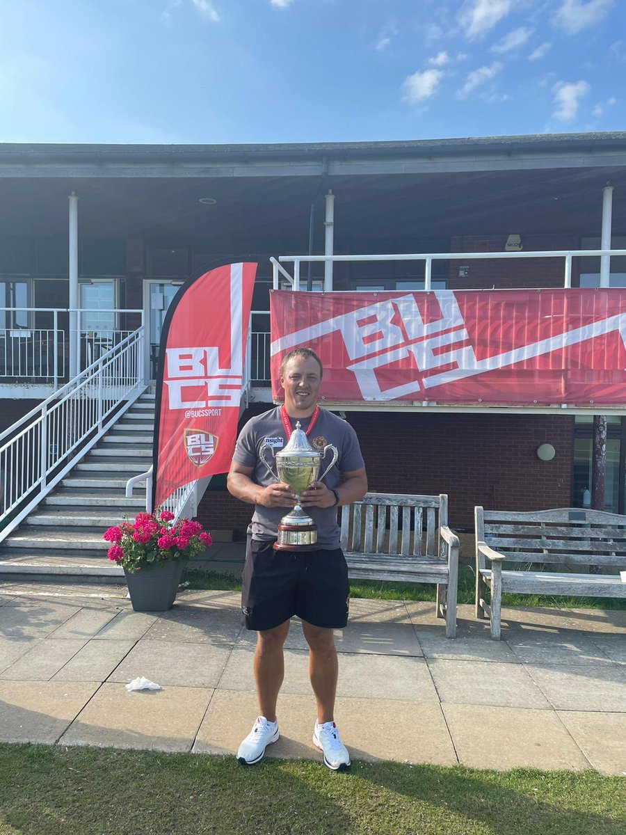 Obligatory photo with the trophy. Students have had it extremely tough through the pandemic and ⁦@CardiffMCCU⁩ players were no different. Brilliant performances in semi final and final made my job easy!!