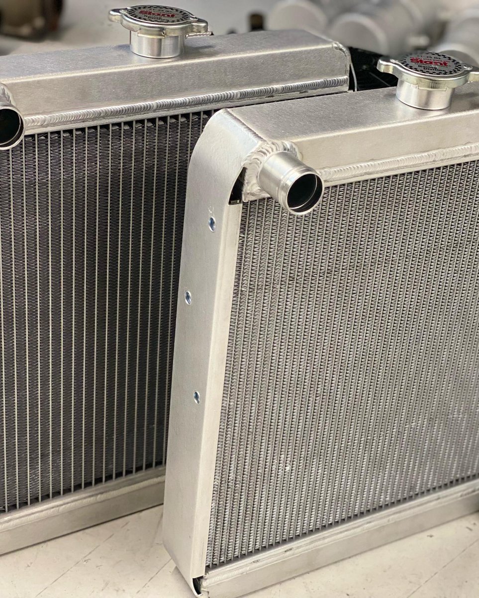 AlphaPerforman1's tweet photo. Catching up with some radiator orders after a huge delay on cores thanks to Covid/Brexit. 2 development radiators for Brisca F2 stock car &amp; a pair of large  FF1600 radiators for hot climate #apf #alphaperformancefab #radiators #motorsport #coolingsystems  #britishengineering🇬🇧 https://t.co/C7cthQcPgw