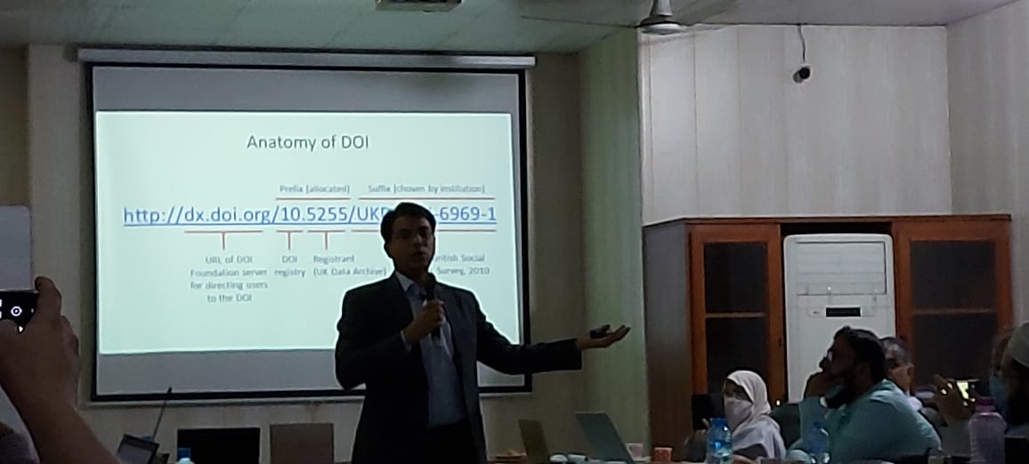 PAME_Pak's tweet image. Session on #DigitalObjectIdentifier #DOI #Editors of 
#MedicalJournals at
#UHS #Lahore #Pakistan 
#CME
@masoodjawaid