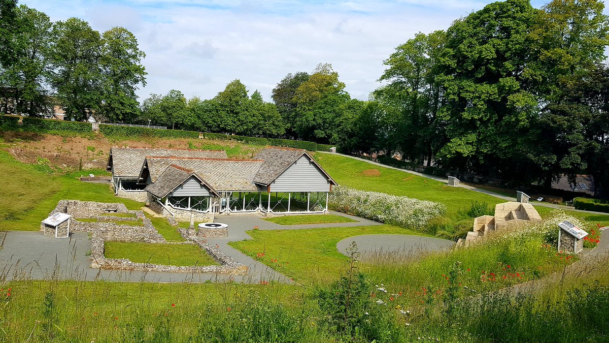David Goulden (@davidgoulden) on Twitter photo Nice start to a Thursday morning π <a href="/RomanTownHouse/">Roman Town House, Dorchester</a> #Archaeology #Roman #History #Heritage #Dorchester #Dorset. Nice start to a Thursday morning π <a href="/RomanTownHouse/">Roman Town House, Dorchester</a> #Archaeology #Roman #History #Heritage #Dorchester #Dorset.
