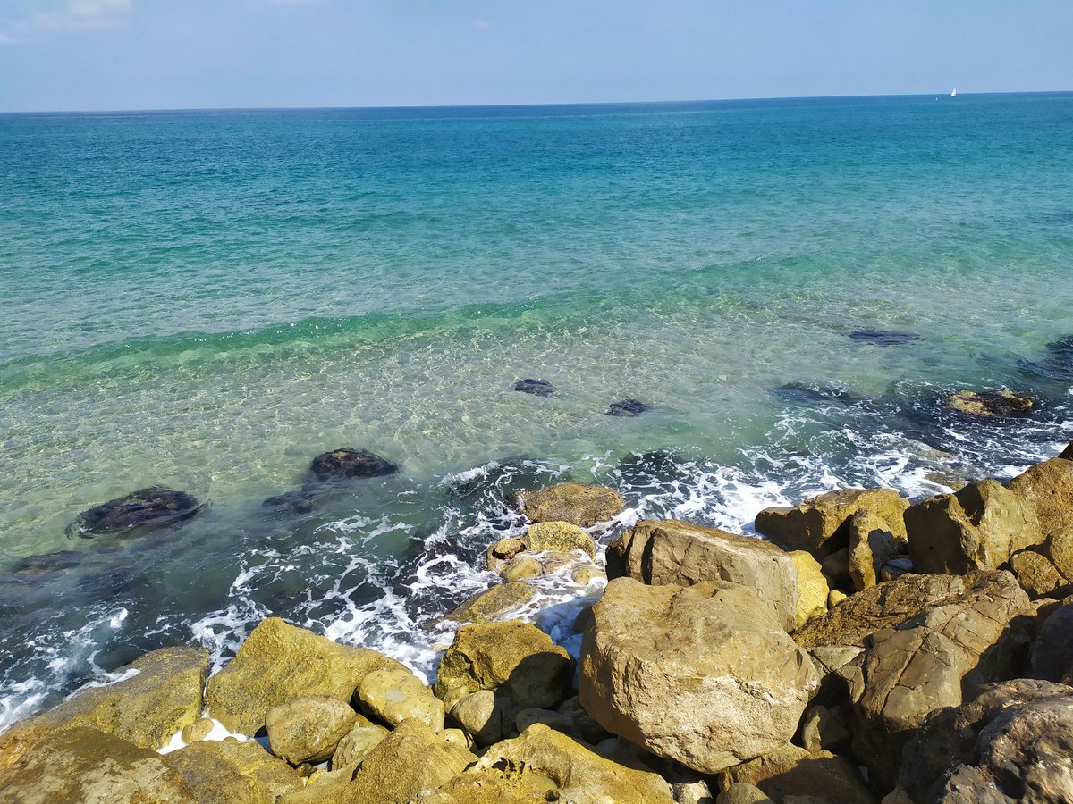 I don't think I'll ever get tired of views like this on my morning walk before work.