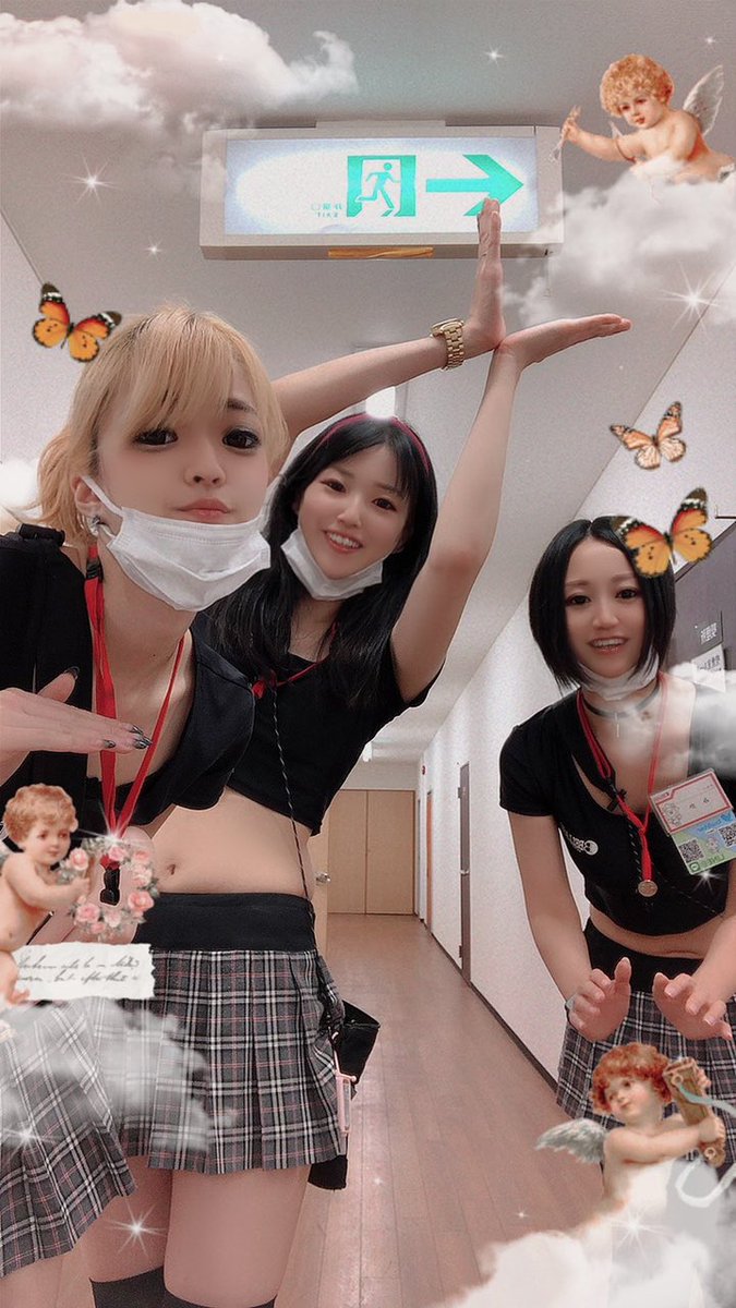 いちえん本舗 とあるパチンコ店の美人クルー達 どーもっこんばんは ふうかです 早番エンジェルズどうです 99 エンジェルです 後の1 はなんでしょう 明日も本舗のエンジェルになって頑張ります ベラジオ いちえん本舗 パチ屋