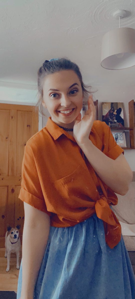 KellyHarding03's tweet image. Just trying to take a cute picture the other day and realised this little one photobombed me! 🙈😂🥰🐶🐾