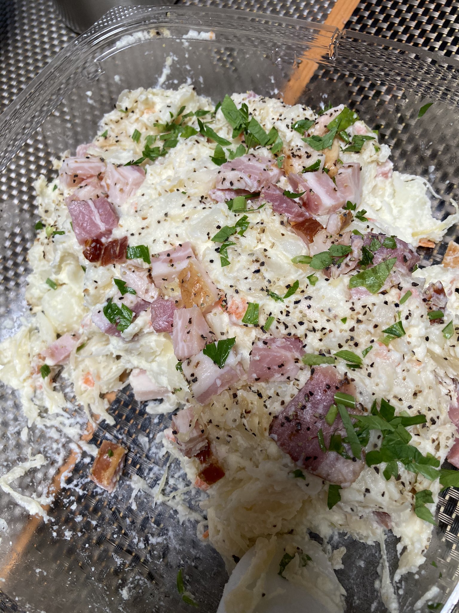 Domdom コストコのジャーマンポテトサラダめっちゃくちゃ美味しいです 下にザワークラフト敷いてありました T Co 73egqwtbci Twitter