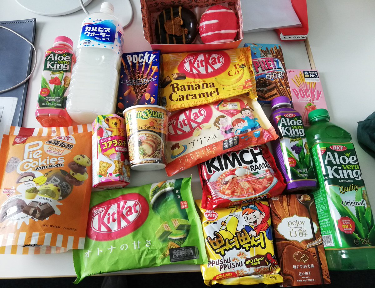 Torusan123's tweet photo. Seit November das erste Mal wieder in der Stadt. Da musste ich einfach mir was gönnen. Asia shop und #Brammibal sind einfach zu gut und ich habe es soooo vermisst! https://t.co/DxBBPCCcyE