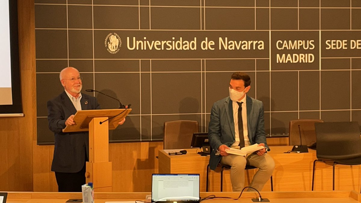 ForoRRHH's tweet photo. Las empresas de éxito deben tener capacidad de gestión, de aliarse con otros y de transformarse, señala @aalloza de @CE4reputation y ahora escucharemos el ejemplo de @mahou_es con @Sguillermod de COMUNICACIÓN corporativa. @ForoRRHH @careerunav @beamsuntory https://t.co/YP8ZuqmRVp