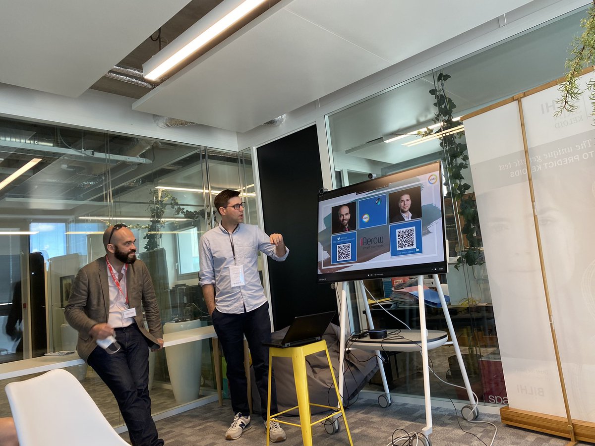 FionaFruh's tweet photo. Full @aerownews pour cette nouvelle session 👌
#datagouvernance et conformité avec @SP_twit et Guillaume

@aOSComm #Microsoft #compliance https://t.co/MKFFH46YSV