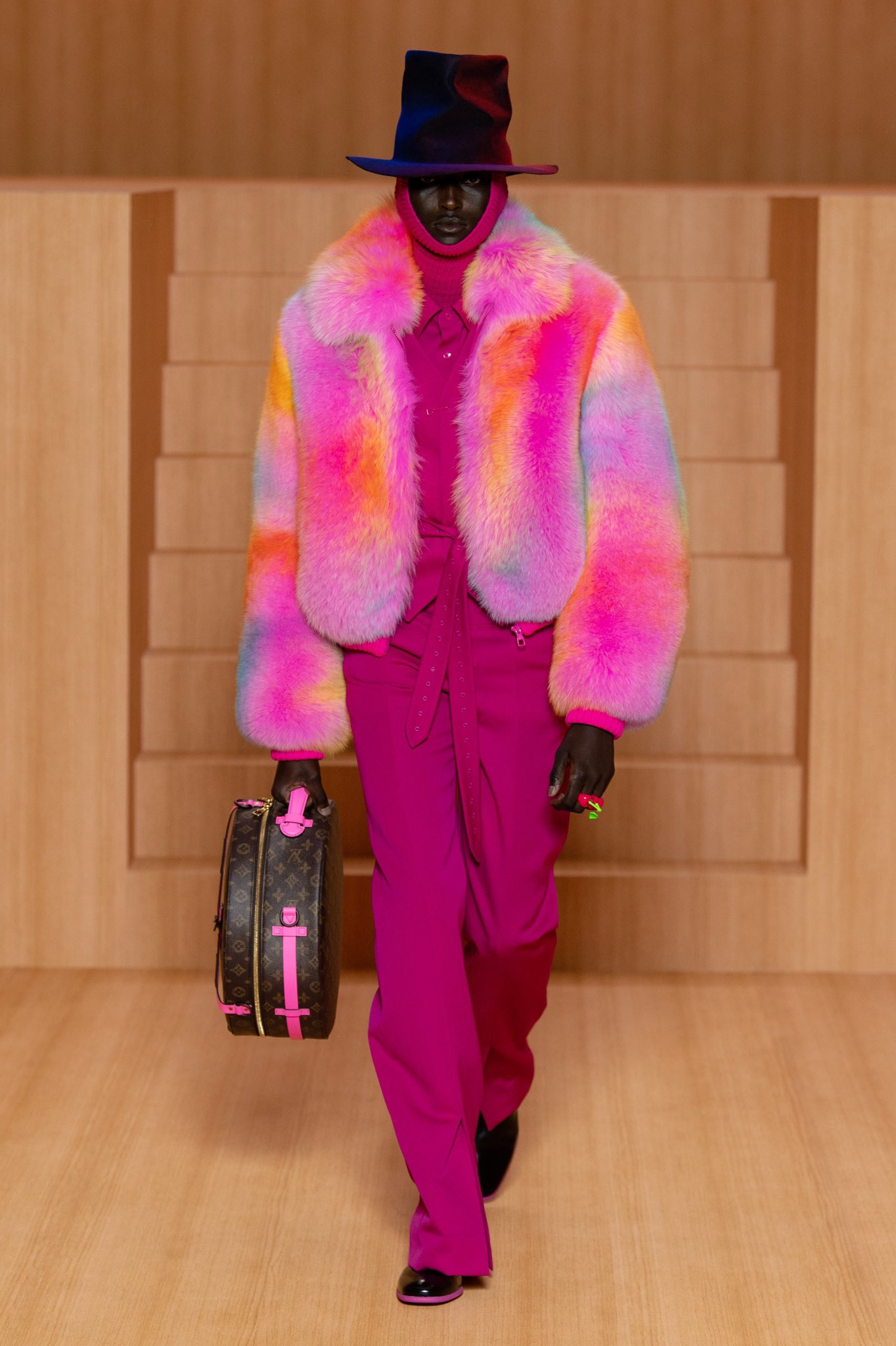 hautelemode on X: Louis Vuitton Spring 2022 Menswear   / X