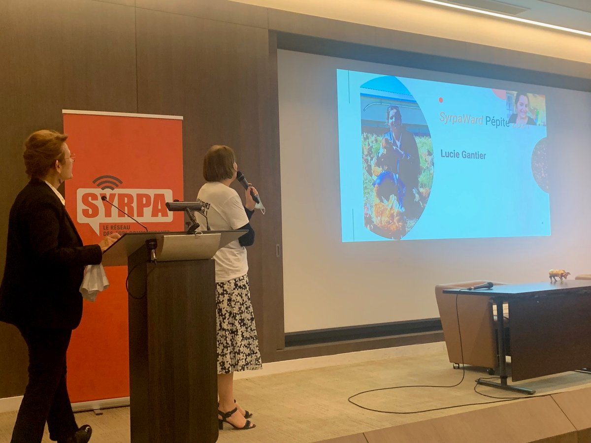 <a href="/JoliesRousses/">🐓🐝Les Jolies Rousses 🎥🥚</a> reçoit le #SYRPA’ward Pépite. 
Nous suivons depuis 2 ans les folles aventures de Lucie Gantier dans son élevage de poules
Un véritable exemple de transparence et de pédagogie !
#FrAgTw #ComPositive #agriculture