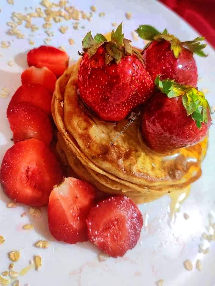 dikshabsingh's tweet image. Thank you so much dear team @Ramdev_Food
Breakfast--STRAWBERRY  JOWAR OATMEAL PANCAKE
#RamdevContest #BreakfastContest #RamdevMasala #PrimiumSpices #BasicSpices #RamdevMasala #GujaratiFood #CookingWithLove #CookAtHome #MakeAtHome
@ramdevfood 
join friends  @neha_bagaria8