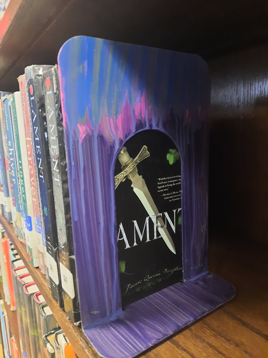AHMS Husky Library tweet media