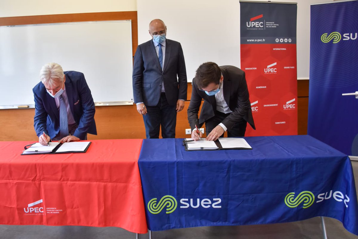 desetres_m's tweet photo. @UPECactus et @suezFR renouvellent leur partenariat et s'engagent pour développer des solutions concrètes, locales et durables aux côtés des étudiants du Val de Marne #jaichoisilenvironnement En savoir + sur nos actions 👉https://t.co/gvOt3BBCVn https://t.co/etxHv1ryWZ