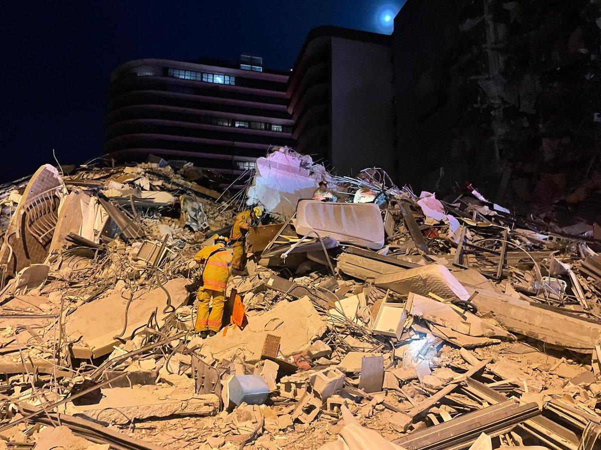 MiamiDadeFire's tweet photo. #MDFR began search &amp; rescue efforts. Firefighters rescued 35 occupants from inside the building. Out of the 35, 10 occupants were treated for injuries and two were transported to local-area hospitals. #SurfsideBuildingCollapse https://t.co/Q0M8DXbChz