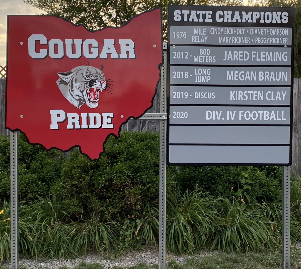 vanWERTradio's tweet image. Looking good Van Wert! #newsigns @VanWertHS @VanWertCougars