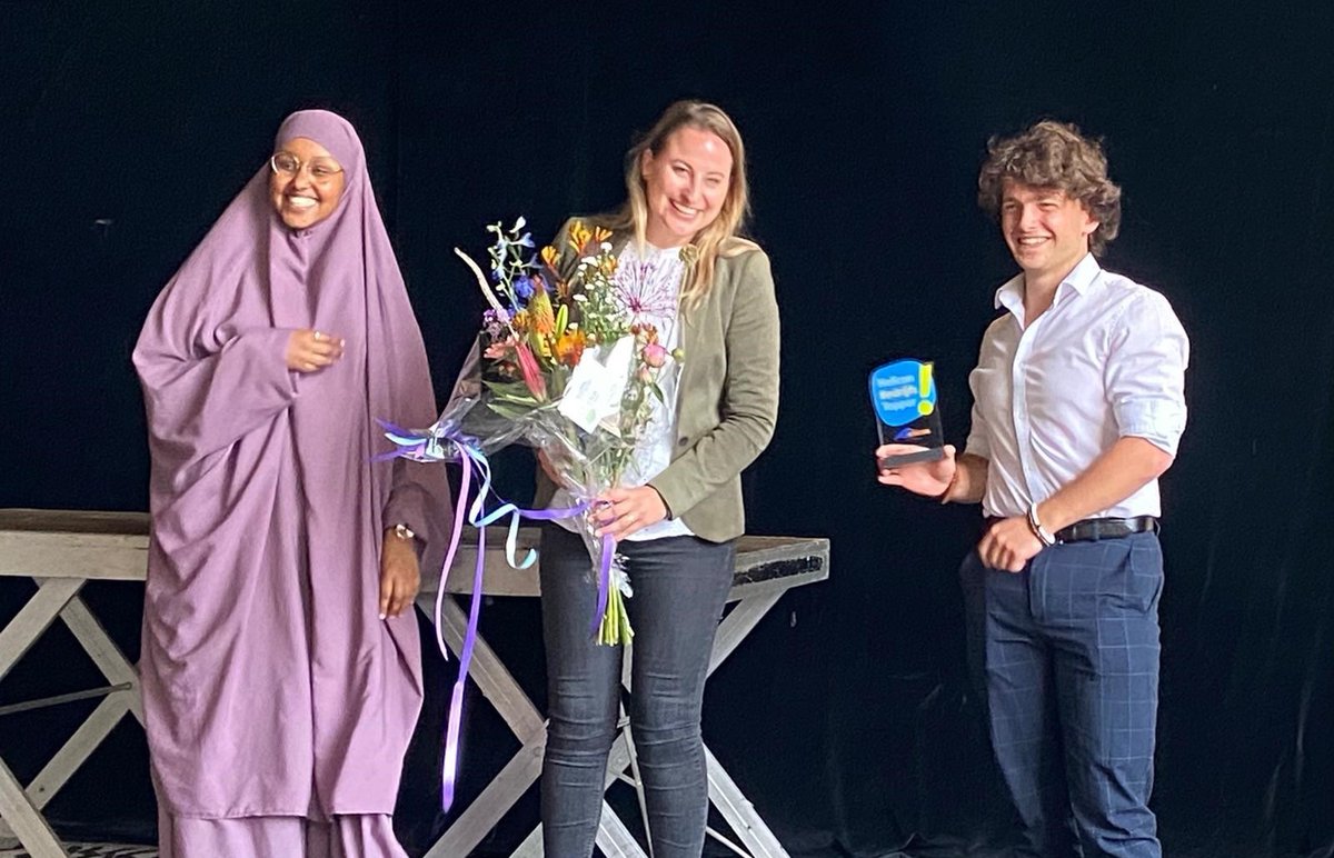 BedrijfsTopper award voor beste #stagebedrijf door <a href="/mbotilburg/">Yuverta mbo tilburg</a> uitgereikt aan #MidpointBrabant. Genomineerd door 1e-jaarsstudent Soumeiya Hachin: "Het is 'n organisatie die goede begeleiding biedt en ik heb veel geleerd over #circulaireeconomie &amp; mezelf." midpointbrabant.nl/midpoint-braba…