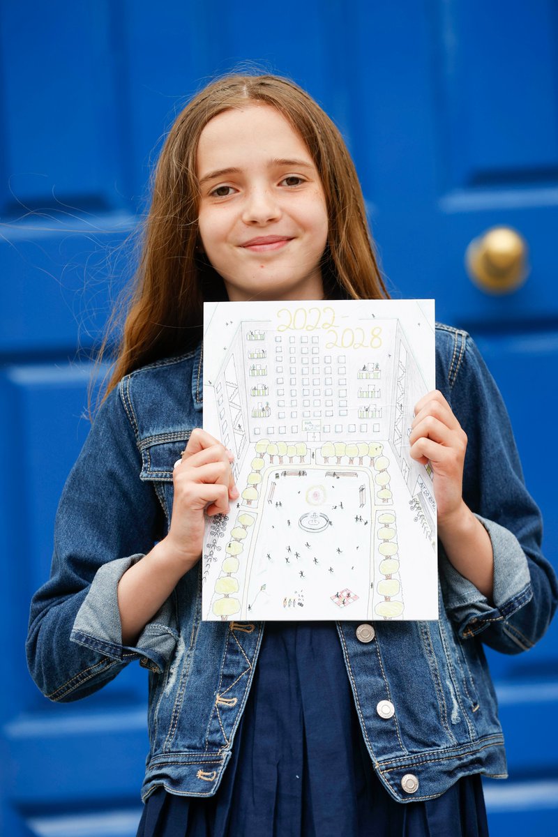 DubCityCouncil's tweet photo. .@LordMayorDublin @hazechu announced the winners of the primary school #DublinDevPlan Poster Competition โMy Vision for Dublinโฆโ yesterday @MansionHouseDub. The three overall winning posters will be included in the DCC Development Plan 2022-2028. Congrats to the winners ๐๐ป๐ฅณ https://t.co/iQI8Eam0hC