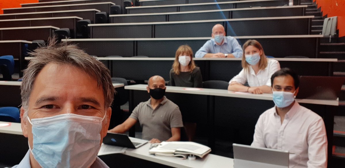 nigel tai (@nigeltai) on Twitter photo TORCH faculty include physios, OTs, nurses, surgeons, anaesthetists, mental health professionals and others from <a href="/NHSBartsHealth/">Barts Health</a>, <a href="/SMHMajorTrauma/">SMH Major Trauma</a> <a href="/dms_rcdm/">Royal Centre for Defence Medicine 🦉🐍</a> and <a href="/MajorTraumaMRI/">Major Trauma Centre - Manchester Royal Infirmary</a>, "mission controlled" today from <a href="/QMUL/">Queen Mary University of London</a> @BartsHospital. #multidisciplinary #Trauma TORCH faculty include physios, OTs, nurses, surgeons, anaesthetists, mental health professionals and others from <a href="/NHSBartsHealth/">Barts Health</a>, <a href="/SMHMajorTrauma/">SMH Major Trauma</a> <a href="/dms_rcdm/">Royal Centre for Defence Medicine 🦉🐍</a> and <a href="/MajorTraumaMRI/">Major Trauma Centre - Manchester Royal Infirmary</a>, "mission controlled" today from <a href="/QMUL/">Queen Mary University of London</a> @BartsHospital. #multidisciplinary #Trauma