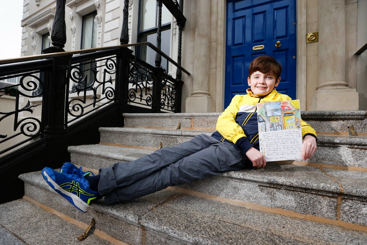 DubCityCouncil's tweet photo. .@LordMayorDublin @hazechu announced the winners of the primary school #DublinDevPlan Poster Competition โMy Vision for Dublinโฆโ yesterday @MansionHouseDub. The three overall winning posters will be included in the DCC Development Plan 2022-2028. Congrats to the winners ๐๐ป๐ฅณ https://t.co/iQI8Eam0hC