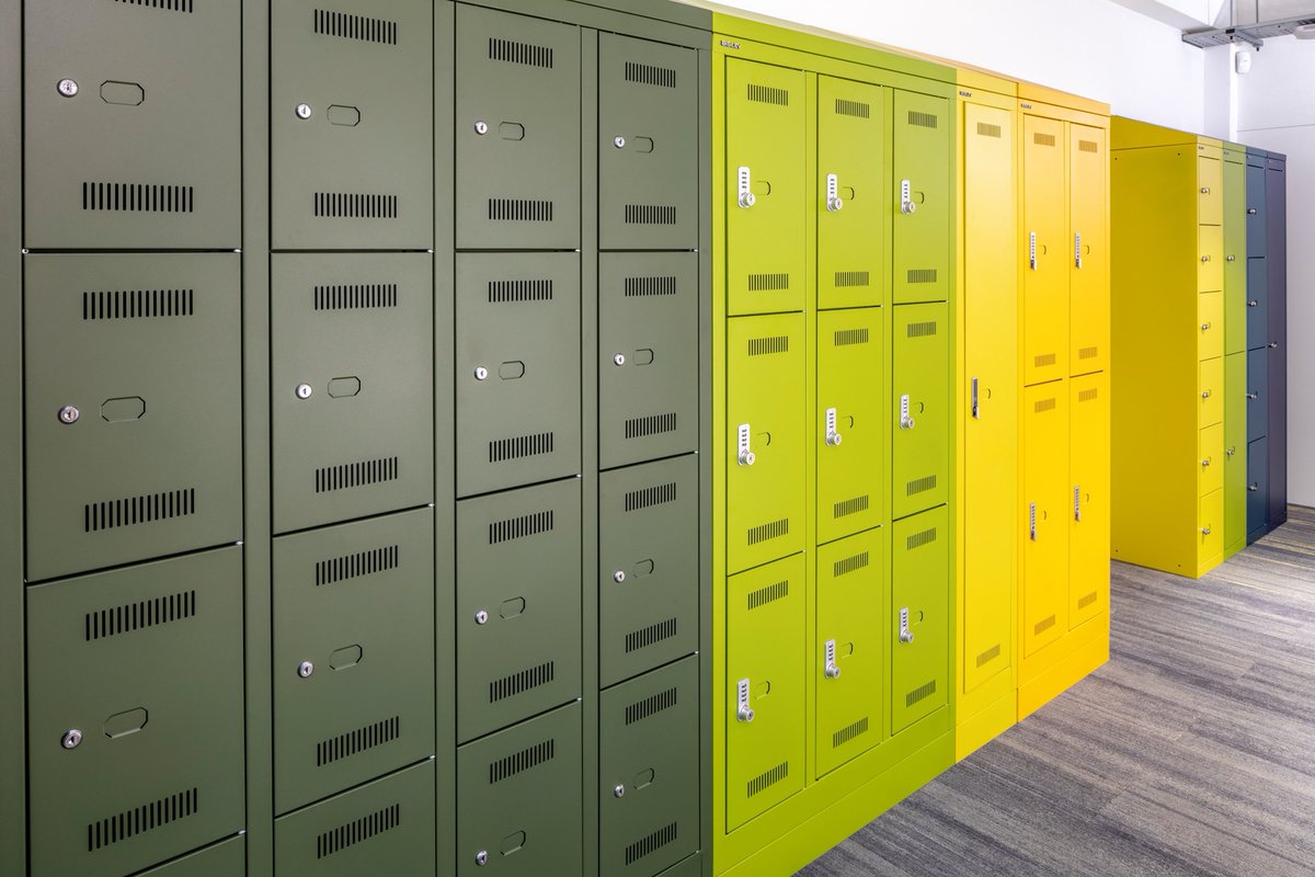 wearebisley's tweet photo. In a new working world, with a focus on hybrid working and collaboration hubs, lots of businesses are facing the question: without a desk, where will I put my things? We discuss the storage solutions for your working environment> https://t.co/nuLO99Y6Eb 
#storage #newworkingworld https://t.co/K3eZQBXu9M