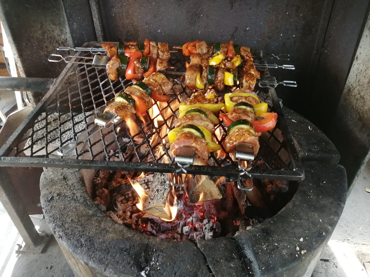 Vankilajuhannus ja omakin alkuun Arki sujuvaksi -kurssilla. Juhlapyhät ilman läheisiä on tavallista arkea paljon haastavampia. Hyvää juhannusta muurien sisälle ja vankien perheille ja niille hyville ystäville 🌿☀️💕

<a href="/arkisujuvaksi/">Arki sujuvaksi</a> #STEAtekoja #steatukee #martat #juuanvankila