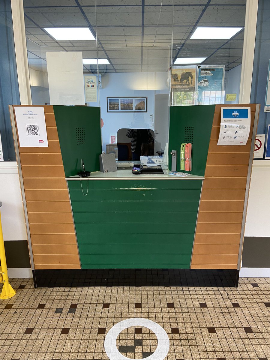 Malospirito Céline tweet media