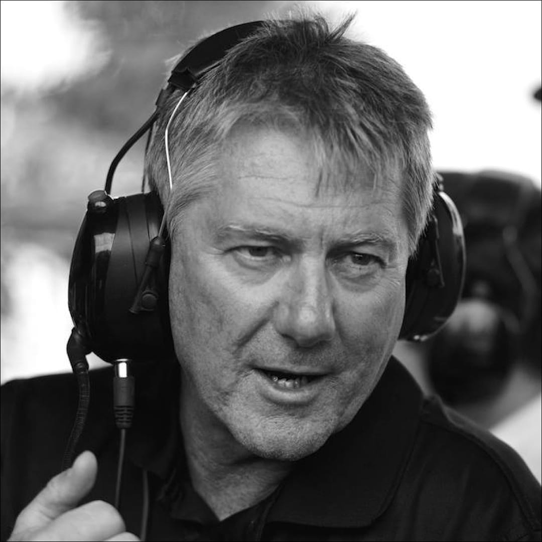 custodian_club's tweet image. NEW PODCAST: @rossbentley, performance coach, racing driver, and author of the "Speed Secrets" books &amp;amp; podcast, joins us on the most recent episode of the Apex Podcast •

#drivingcoach #performancedriving #speedsecrets #cartalk