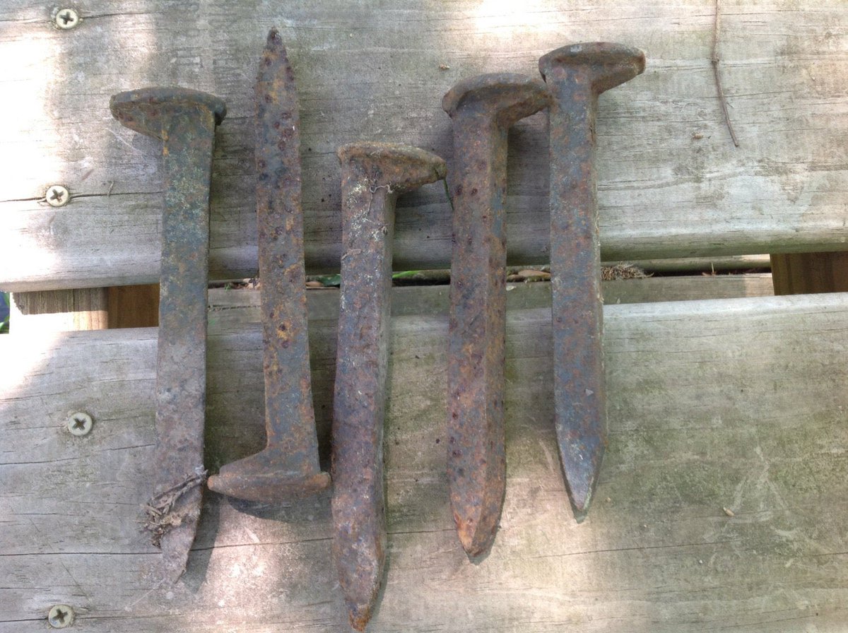 siouxsells19's tweet photo. Excited to share this item from my #etsy shop: Rusty Railroad Nails Rust Print Dye Supply 5 Spikes Per Order https://t.co/H67r60Gzcy
#SmileShopCreative #RustyArtsSupplies #ReuseRepurposeRecycle #SmileShopCreative https://t.co/u8NFf9CaQj