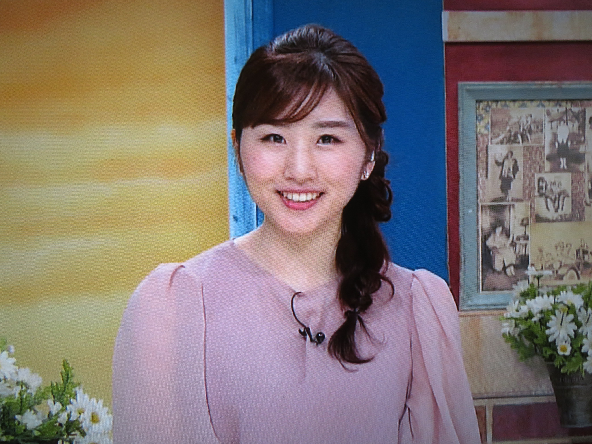 ガーディ高田 今日の ゆうがたget 新コーナー どうぶつ愛情物語で久しぶりの本行慶子アナウンサー出演でした 前回は松本城の桜中継だったけな スタジオはもしかして初めて テレビ信州 T Co Wfsjhmdrz4 Twitter