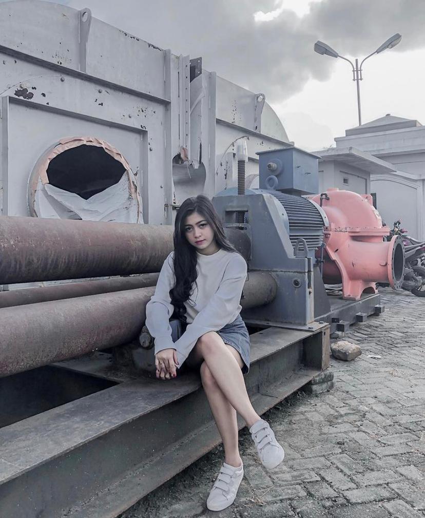 Auliaqueen13's tweet photo. Avail yuk sayang💛
COD NO DP
📲https://t.co/IM6PkEqfcI
#availjaktim #availbekasi #bojaktim #bobekasi #openbojaktim #openbobekasi #bispakbekasi #bispakjaktim #bisyarjaktim #BisyarBekasi #CODNODP #includeroom #includejaktim #BookingNow #LendirLand #RecomendedBooking #RealAngel https://t.co/vixsT55WIe