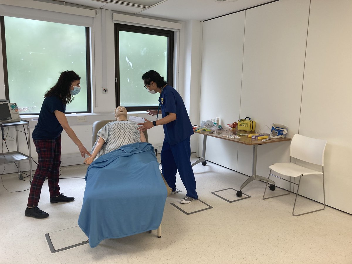 jhartin's tweet image. Great ILS course with two fab and fun loving educating #PERRTstars Bernardo and Elda @uclh @ResusCouncilUK #perrt