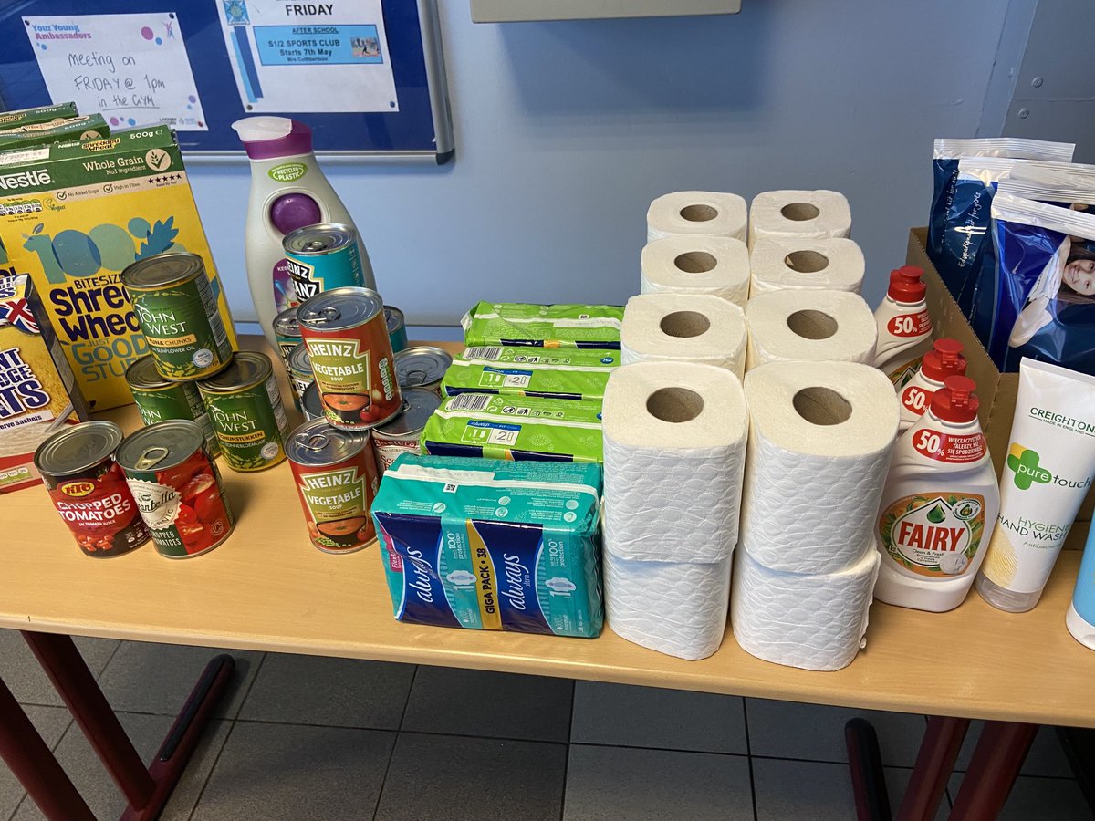 Our Cleveden Cares stall is in the foyer with store cupboard staples and sanitary products. Please lift whatever you need for the summer!🌟💙🌟💙🌟💙🌟💙 ⁦<a href="/MissTtheTeacher/">Mrs Wilson</a>⁩