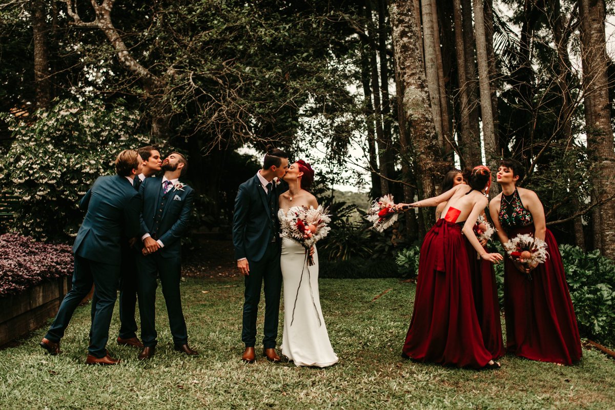Danielprophoto's tweet photo. Cause I always have to steal my kisses from you 🎶A special moment from Emily and Brandon beautiful wedding. https://t.co/A5flhlaqrL 
Info@danielsuarezphotography.com https://t.co/drEpZiYBNG