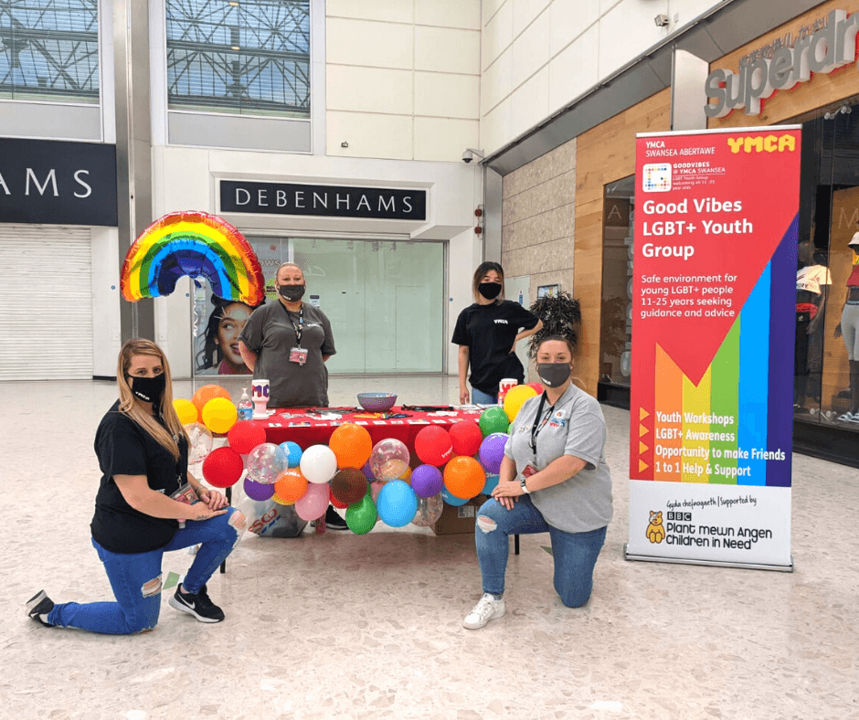The @YMCASwansea's GoodVibes LGBT+ Youth Group are here with us today and tomorrow to talk to you about how they support and offer a safe space for LGBTQ+ young people in Swansea. Pop down and say hi! 👋

#Pride2021 #YouthWorkWeek #ThisIsYouthWork