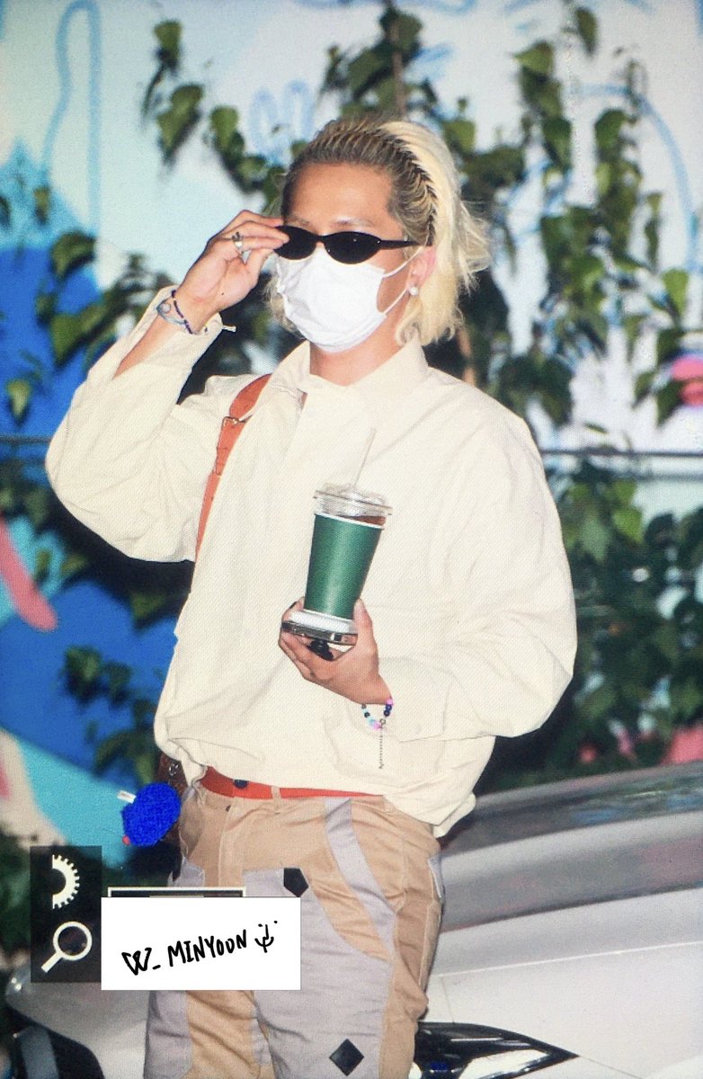 W_MINYOON's tweet photo. 210624 네이버나우

@official_mino_ 
#WINNER #위너 #송민호 #미노 #songminho #mino #宋旻浩 https://t.co/1EFh7IfARu